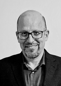 Cesar Ochoa-Lubinoff, MD, PhD headshot